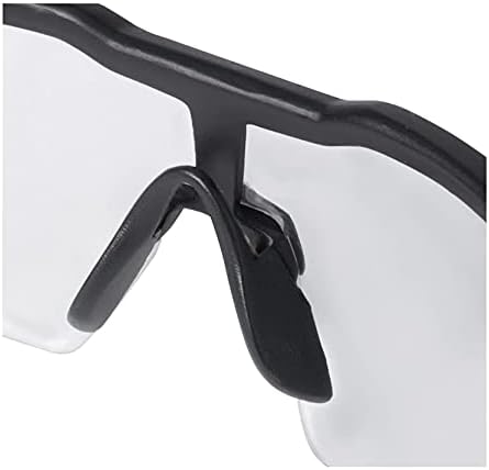 Защитни очила Milwaukee със защита от надраскване, Прозрачни лещи, Черна / Червена дограма - Брой на в калъф: 1;