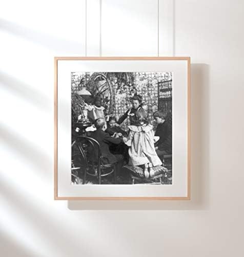 БЕЗКРАЙНИ СНИМКИ 1903 Снимка Ключов Кадър 6 Деца Играят В Настолна игра - Карамболи?